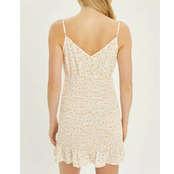 Love Tree Smocked Floral Bodycon Mini Dress 4760DY - Picture 12 of 17